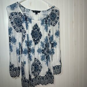 INC International Concepts S Long Sleeve Top Blouse Shirt White Blue